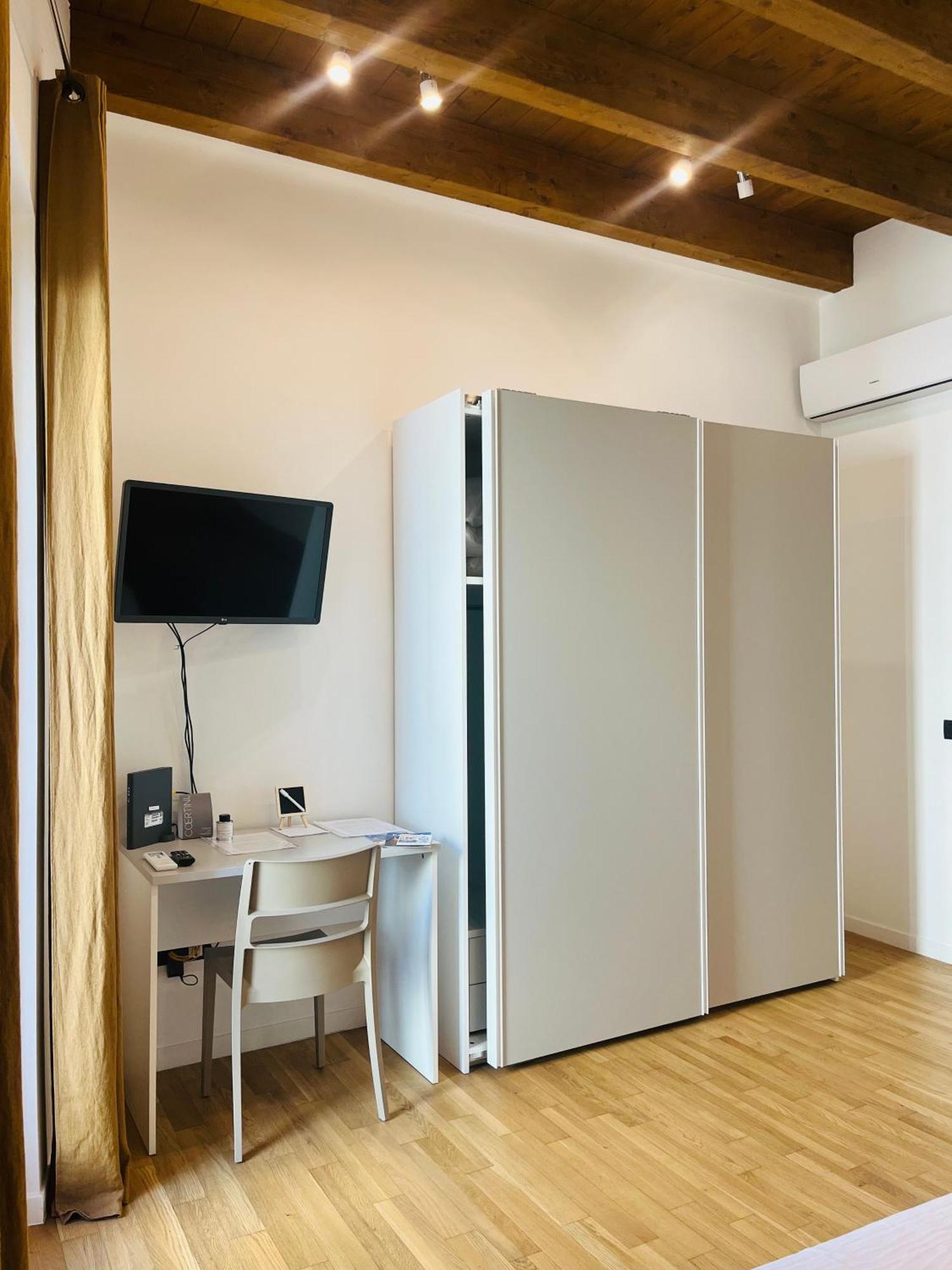 Dimora San Gaetano Apartman Bari Kültér fotó